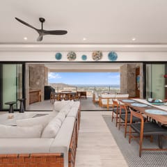 Serene Shores. Elegant 3BR Escape with Golf cart