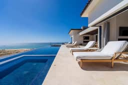 Casa Cielo 6 bed Villa - Image 2