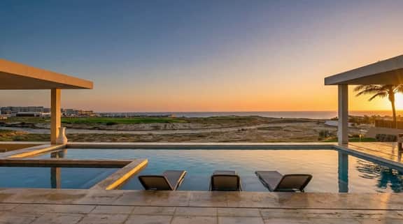 Luxury Contemporary Haven in Diamante - Image 3