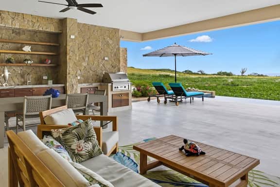 Gorgeous 3BR Oceanview Condo with Stunning Views - Image 4