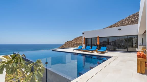 5BR Oceanview Villa-Private Pool Haven w/Golf Cart - Image 1