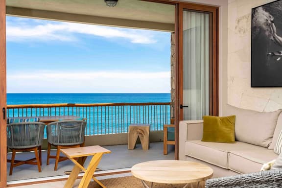 3 BR Beachfront Oasis - Image 1